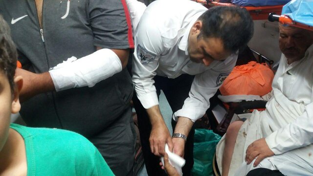 علت واژگونی اتوبوس زائران عراقی در دست بررسی است+ عکس