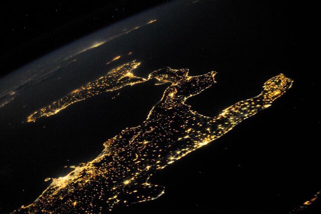 منظره نیمه‌شب ایتالیا از منظر فضا