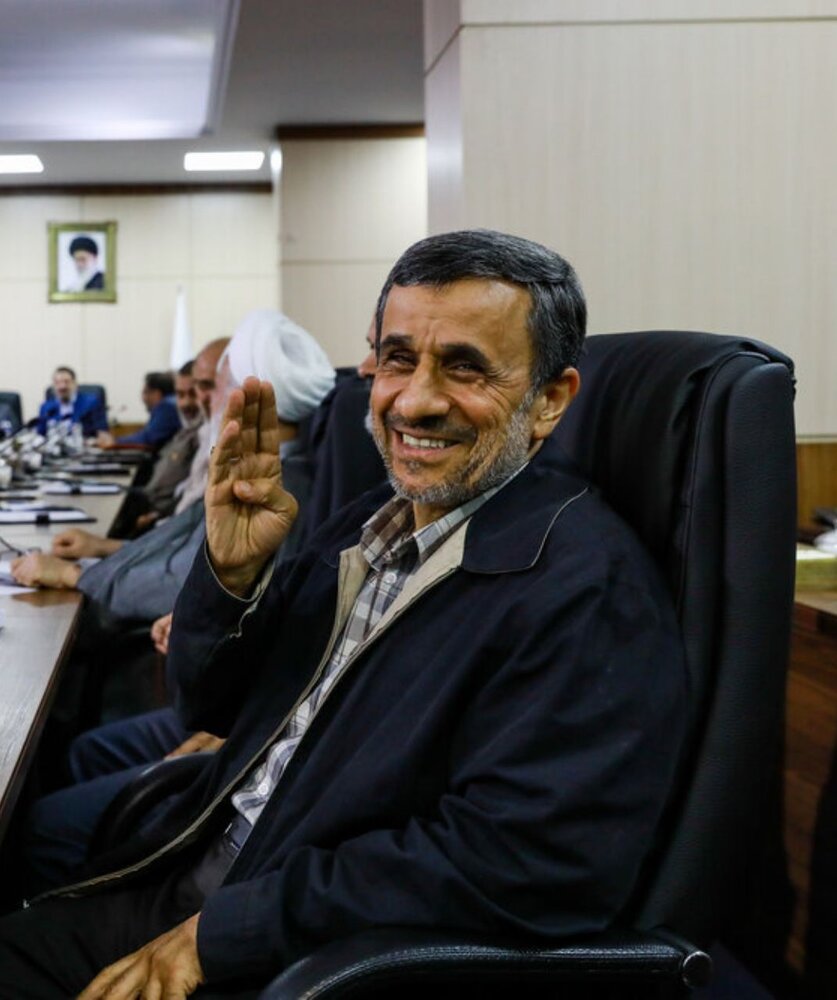 تصویری از احمدی نژاد و قالیباف بعد از افشای خبر دیدار جنجالی‌شان