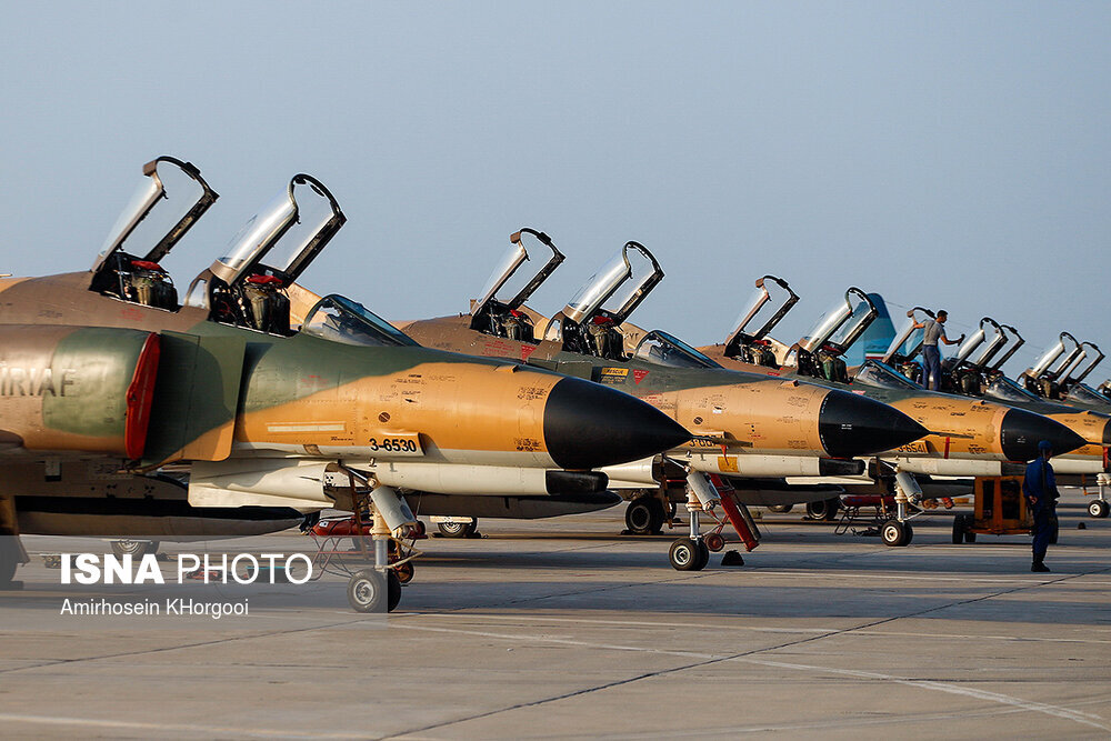 (تصاویر) جنگنده‌های سپاه و ارتش در آسمان ایران