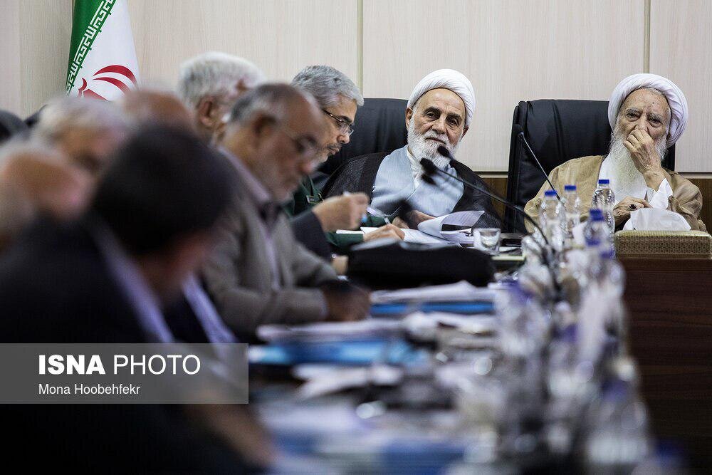 تکرار همنشینی ناطق نوری و آیت‌الله موحدی کرمانی در جلسه مجمع تشخیص