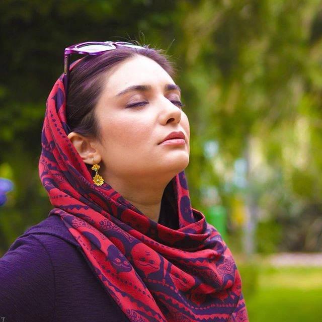 گالری عکس های دیده نشده و داغ لیندا کیانی بازیگر