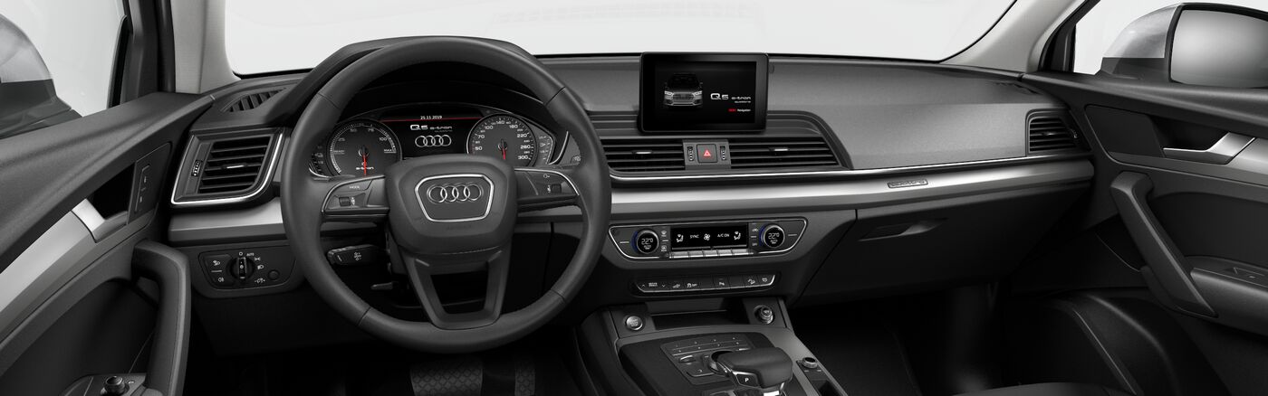 مشخصات فنی خودرو آئودی Q۵ پلاگین هیبریدی ۲۰۲۰