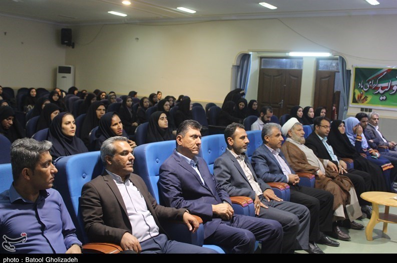 ۱۰۱ بانوی شاغل در قشم تجلیل شدند+تصویر