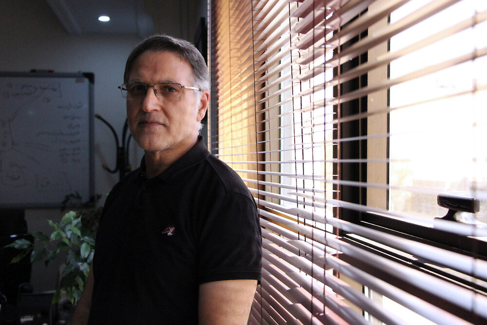 برخی از نام اصلاح‌طلبی صورتکی ساخته‌اند برای پنهان داشتن صورت و سیرت نااصلاح‌طلب خود/ از لب لعل نظم مشورتی نچشیده‌ایم و آنچه نصیبمان شد صوت و آوا بود