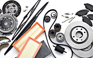 (گزارش)افزایش ۱۰۰ درصدی قیمت اولیه خودرو طی یک سال گذشته/فروش خودرو در بورس راهکاری برای کاهش قیمت آن/مشکلات پیش روی افزایش قیمت خودرو