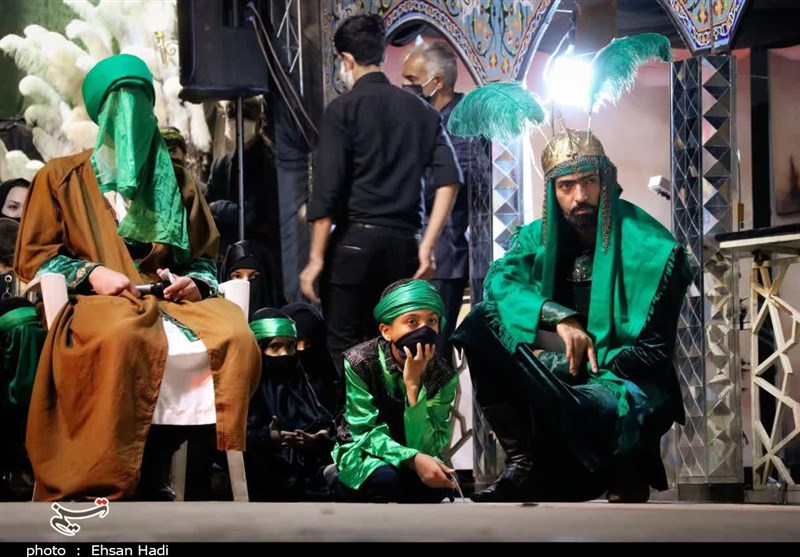 تعزیه‌خوانی حسینی هیئات مذهبی در مشهدمقدس/ تصاویر