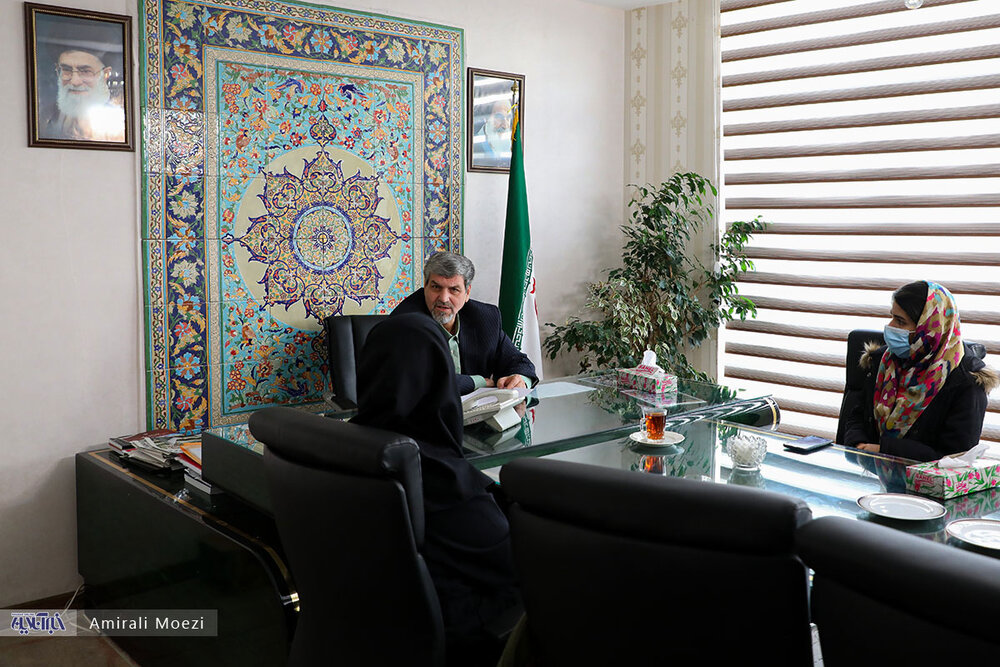 تَکرار خاتمی هنوز اثر دارد/ ظریف کاندیدا نمی شود/ احمدی‌نژاد باید درس پس بدهد