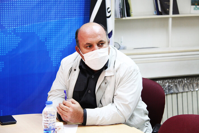 سیب ایران با برچسب افغانستان به کام دلالان