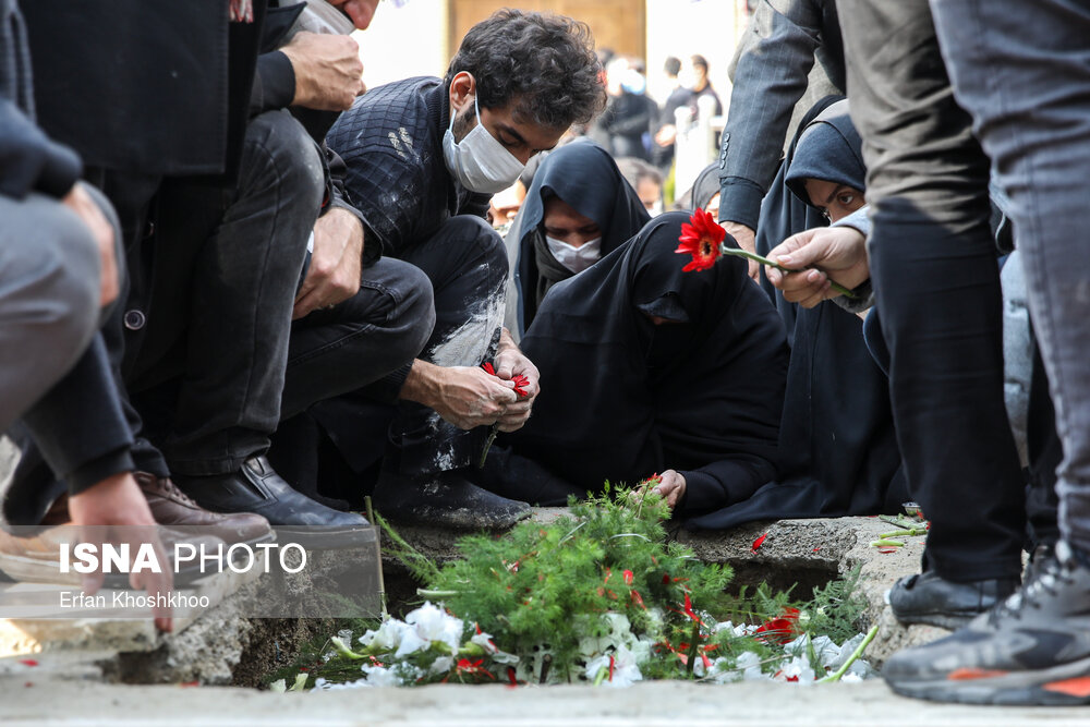 مراسم تشییع و خاکسپاری شهید فخری‌زاده