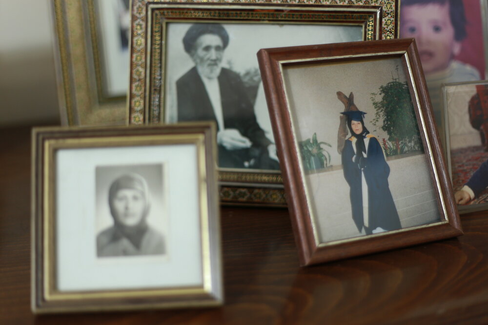 بابا از جلسات گزارش‌دهی احمدی‌نژاد بیرون می‌آمد، می‌گفت دروغ شنیدن گناه است/ پدر بسیاری از اعتراضهایش را علنی نمی‌گفت