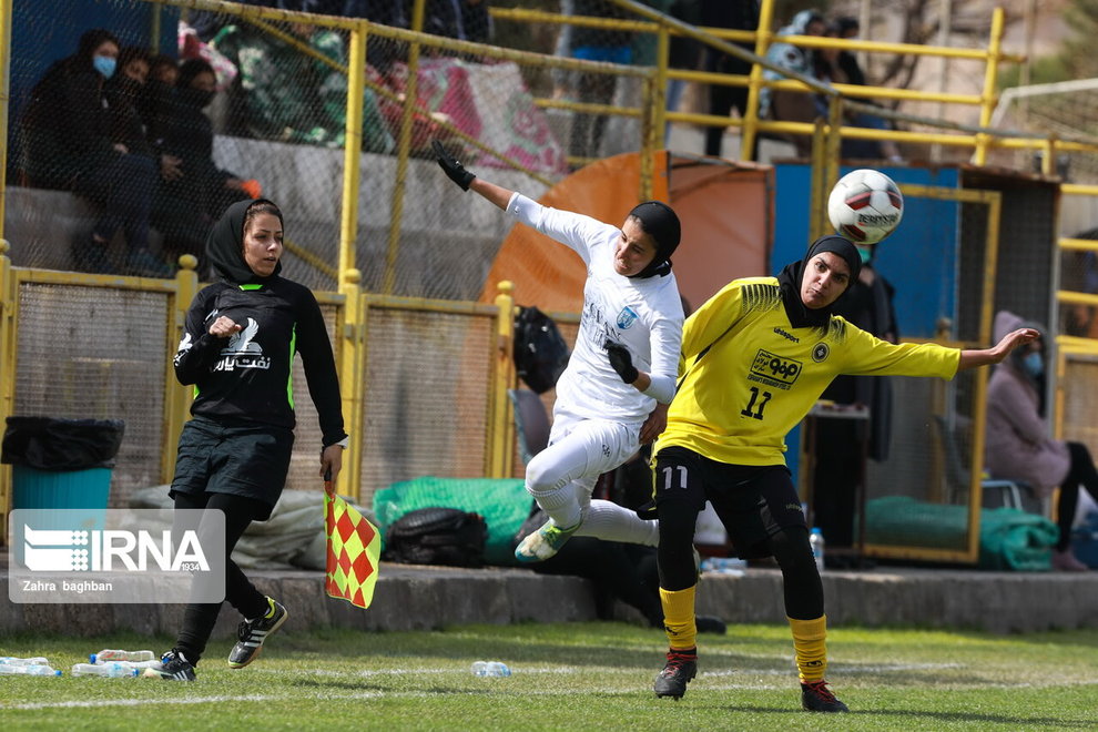 تصاویر‌ دیدار سپاهان و وچان در لیگ برتر فوتبال بانوان