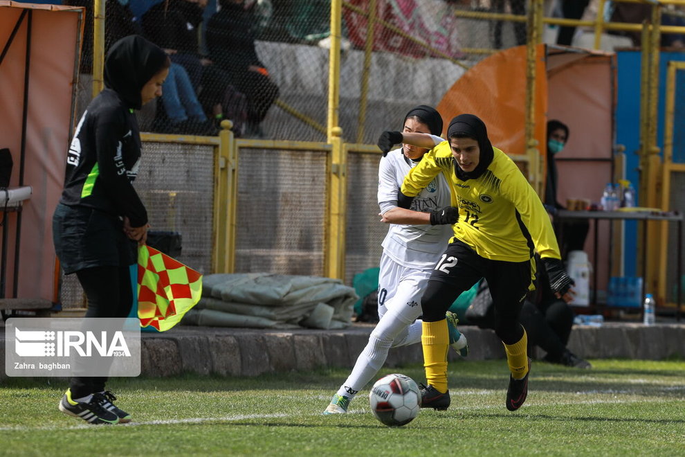 تصاویر‌ دیدار سپاهان و وچان در لیگ برتر فوتبال بانوان