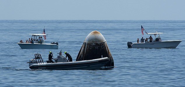 سرنشینان "کرو-۲" به فضا رفتند