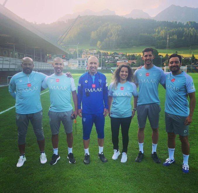 مربی زن در تیم رقیب استقلال/عکس