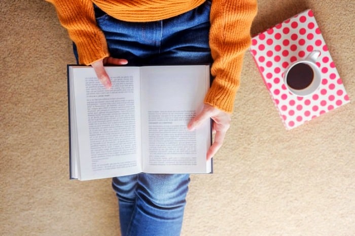 کتاب خواندن