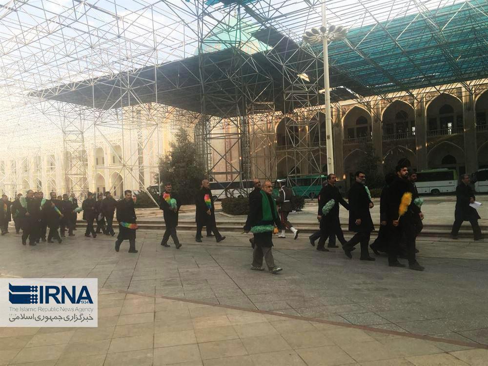 آغاز مراسم تشییع پیکر آیت الله هاشمی+تصاویر / تعداد جمعیت لحظه به لحظه در حال افزایش است / انتقال پیکر آیت الله به دانشگاه تهران