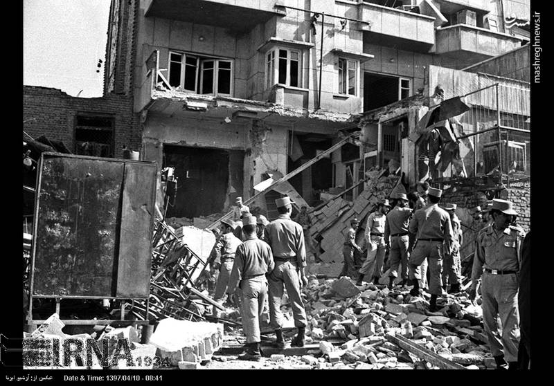 سالروز جنایت منافقین در میدان انقلاب/ عکس